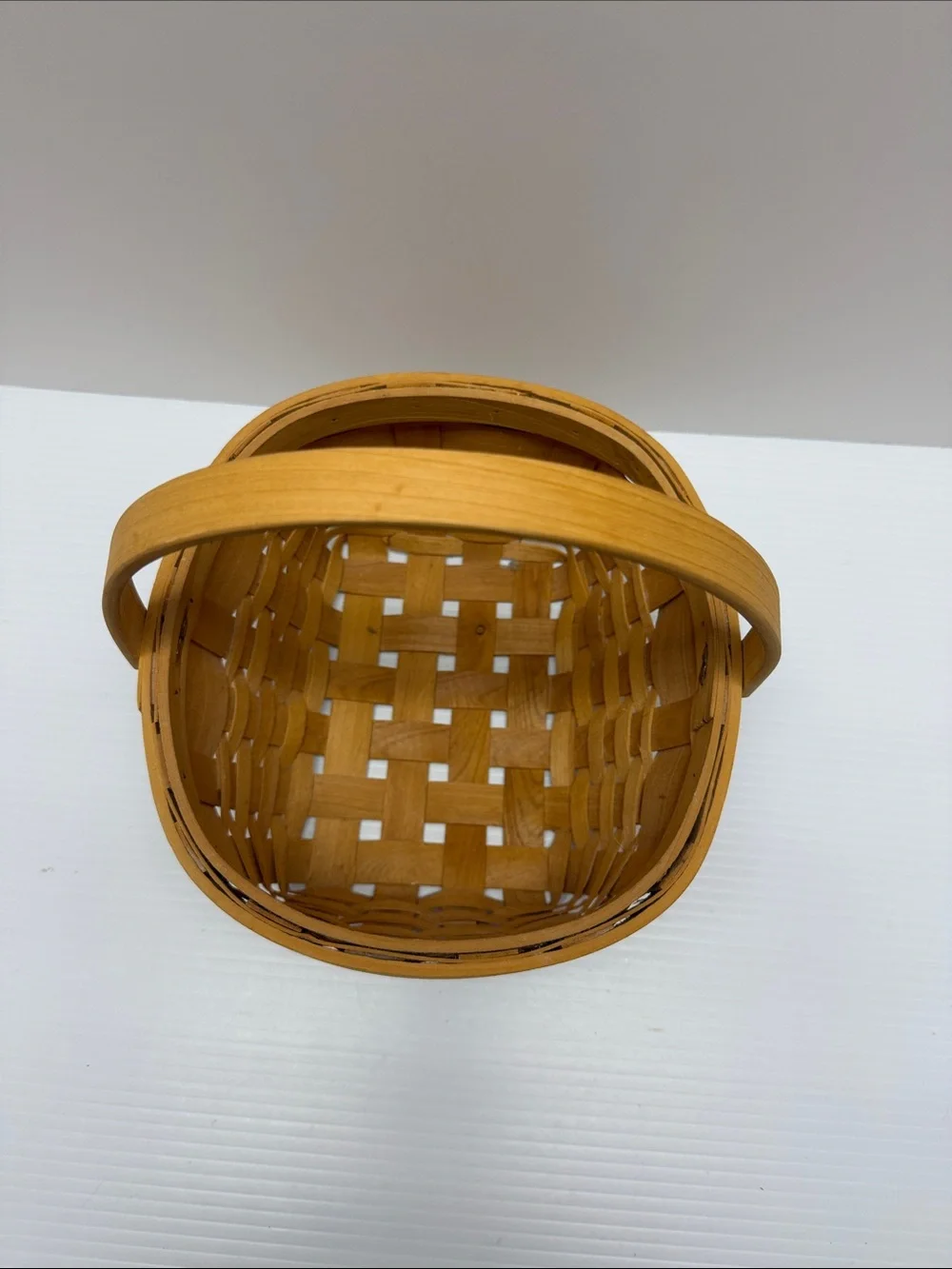 Natural Woven Party Basket with Handle